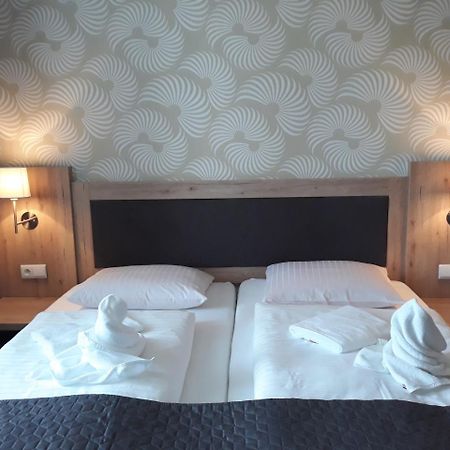 Hotel Rozvoj Klatovy Eksteriør bilde