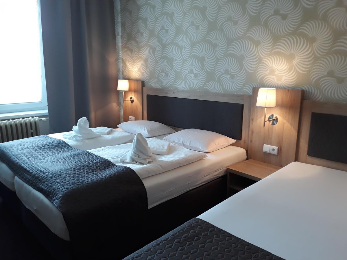 Hotel Rozvoj Klatovy Eksteriør bilde